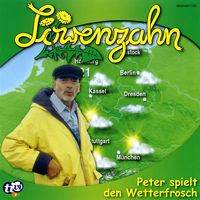 Peter Lustig im Regenmantel vor der Wetterkarte